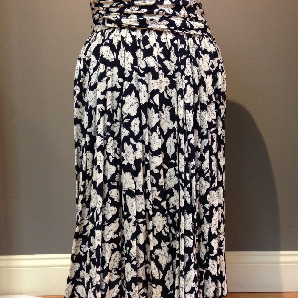 Vintage Christian Aujard skirt size 6